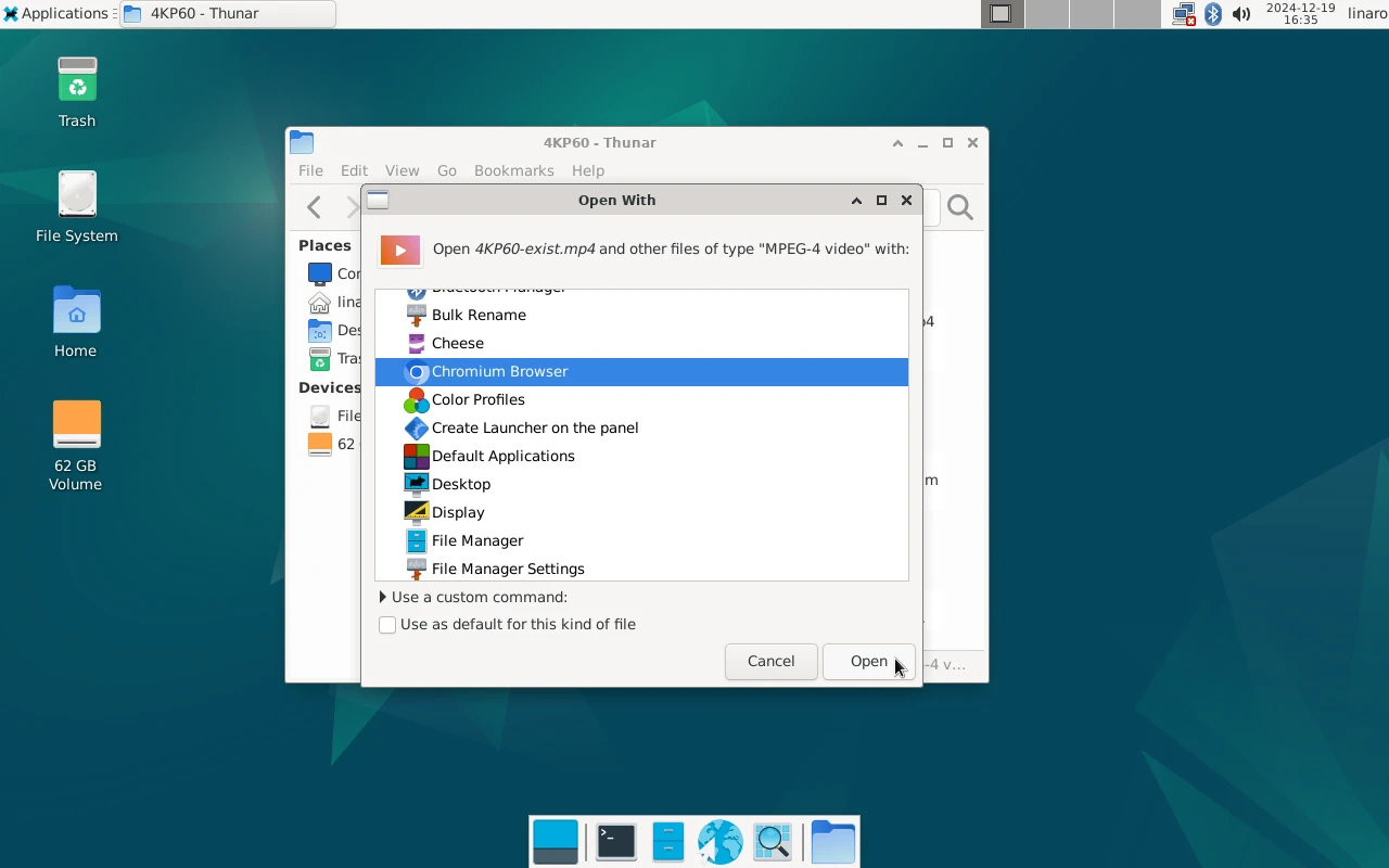 Debian Play video
