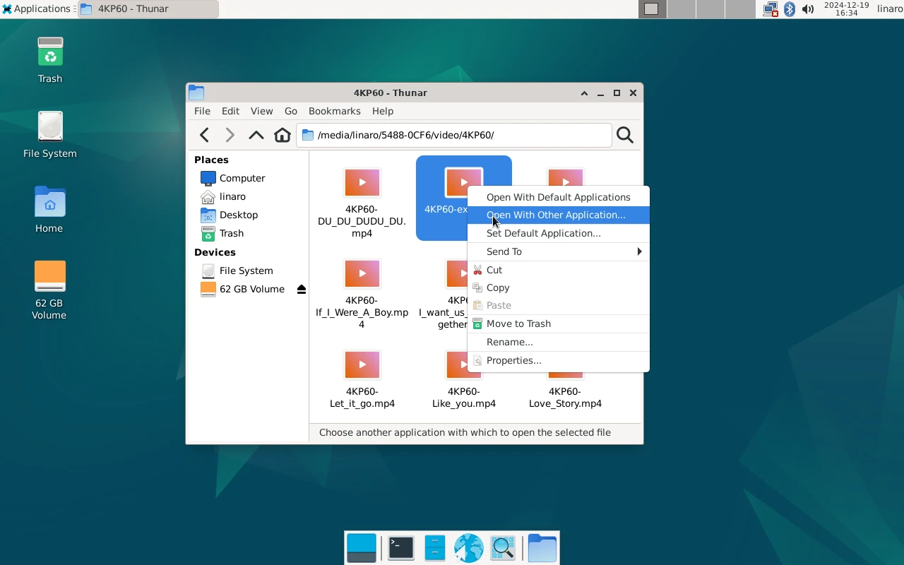 Debian Play video